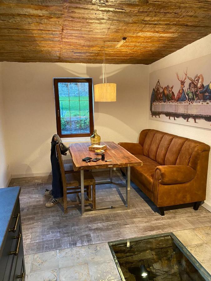 Schoene Ferienwohnung Gewoelbekeller Fachwerkhaus 巴哈拉赫 外观 照片