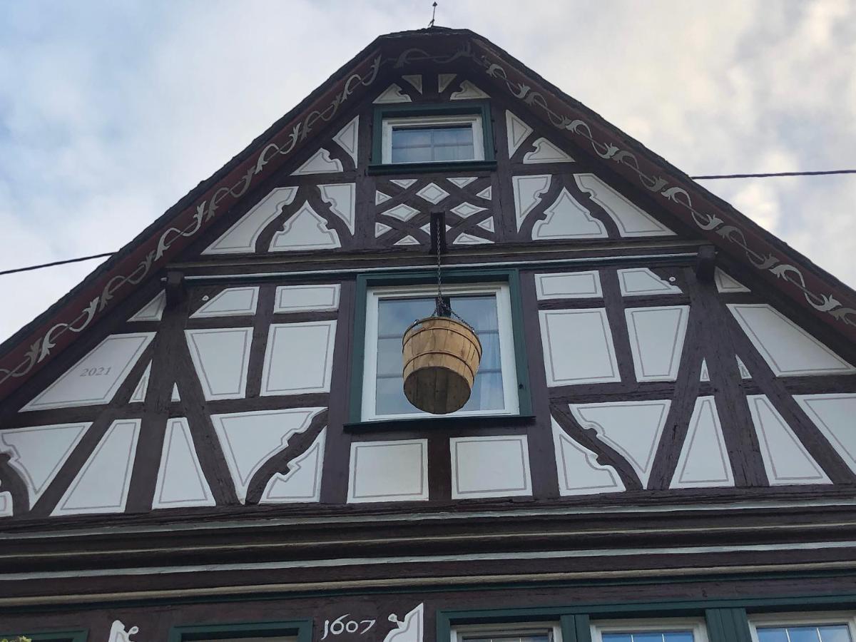 Schoene Ferienwohnung Gewoelbekeller Fachwerkhaus 巴哈拉赫 外观 照片